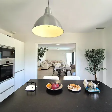 Hanane Prestige, Piscine Sans Vis A Vis Villa